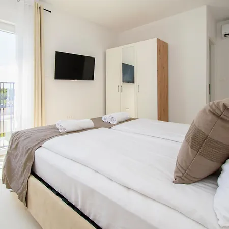 Villa Modern Angelina In Porec