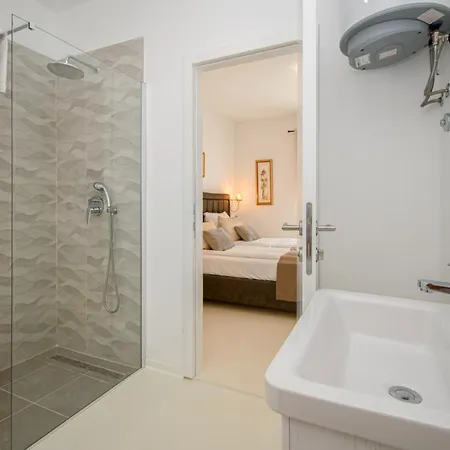 Modern Angelina In Villa Porec
